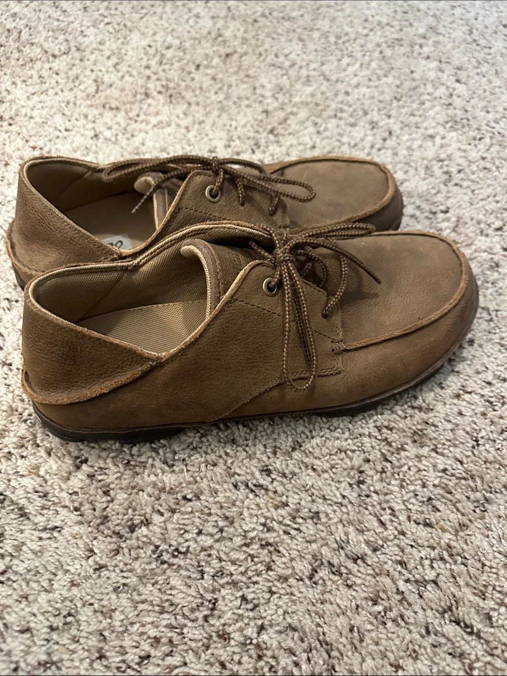 Olukai men’s size 12 Leather Casual Lace-Up Men’s Shoes